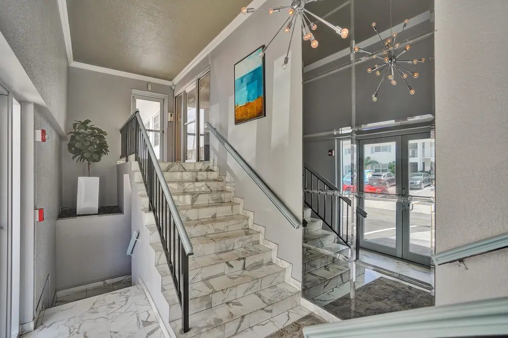 3051 NE 48th Street Fort Lauderdale FL 33308