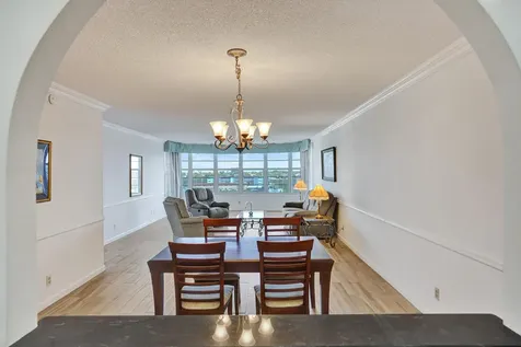 3051 NE 48th Street Fort Lauderdale FL 33308