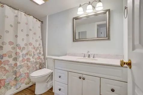 3051 NE 48th Street Fort Lauderdale FL 33308