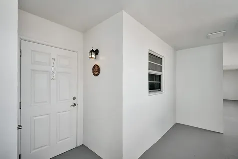 3051 NE 48th Street Fort Lauderdale FL 33308