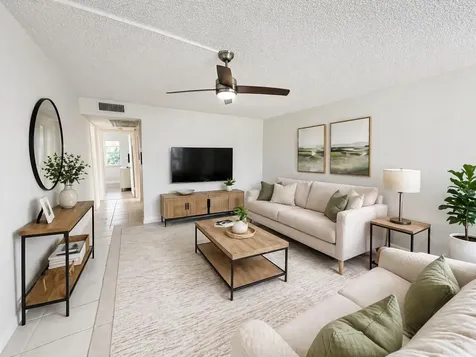 1 Canterbury A West Palm Beach FL 33417