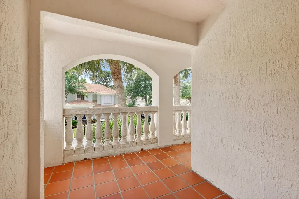194 Lone Pine Drive Palm Beach Gardens FL 33410