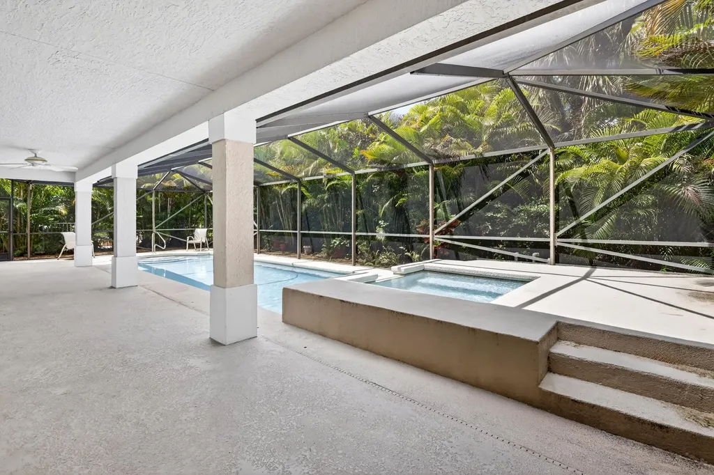194 Lone Pine Drive Palm Beach Gardens FL 33410