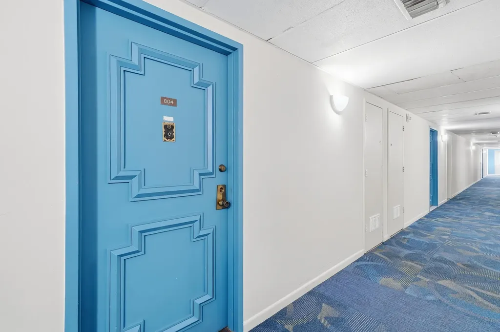 4330 Hillcrest Drive Hollywood FL 33021