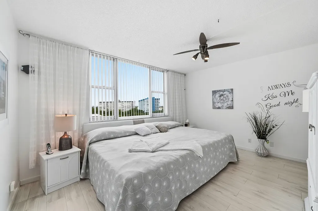 4330 Hillcrest Drive Hollywood FL 33021