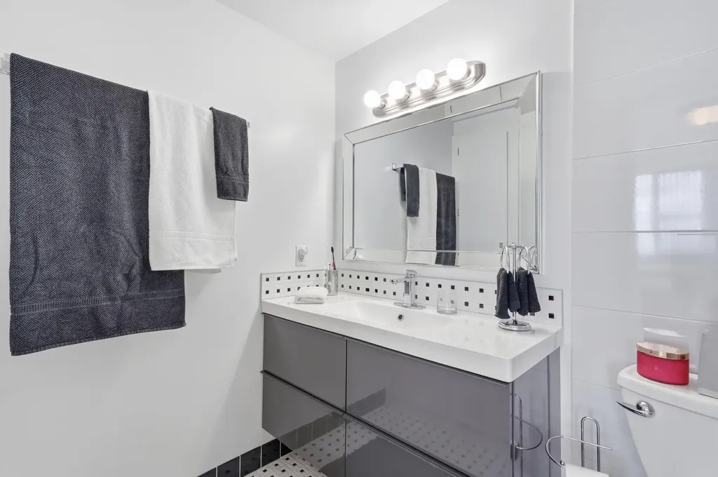4330 Hillcrest Drive Hollywood FL 33021