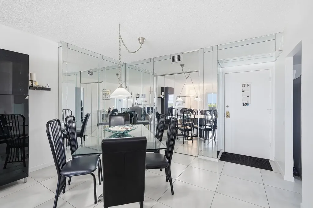 4330 Hillcrest Drive Hollywood FL 33021