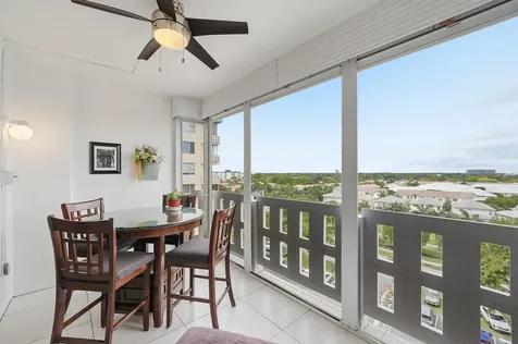 4330 Hillcrest Drive Hollywood FL 33021