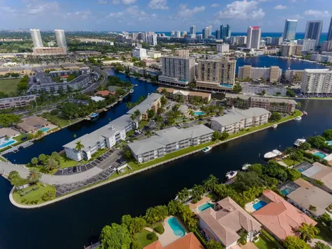460 Paradise Isle Boulevard Hallandale Beach FL 33009