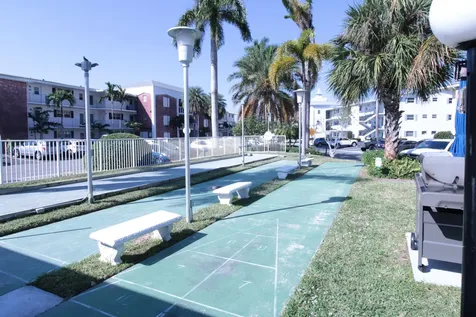 460 Paradise Isle Boulevard Hallandale Beach FL 33009