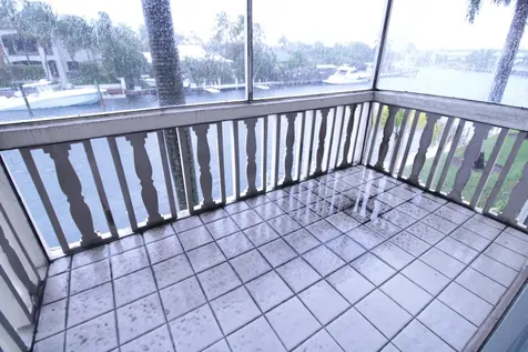 460 Paradise Isle Boulevard Hallandale Beach FL 33009