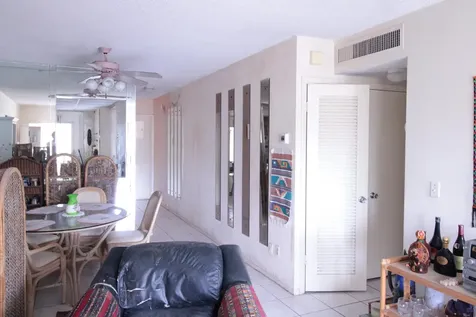 460 Paradise Isle Boulevard Hallandale Beach FL 33009