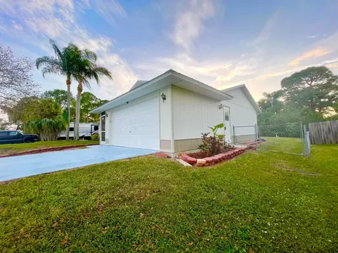 1150 SW Jumper Street Port St Lucie FL 34983