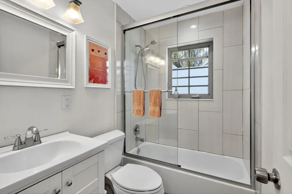 153 SE 30th Avenue Boynton Beach FL 33435