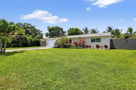 153 SE 30th Avenue Boynton Beach FL 33435