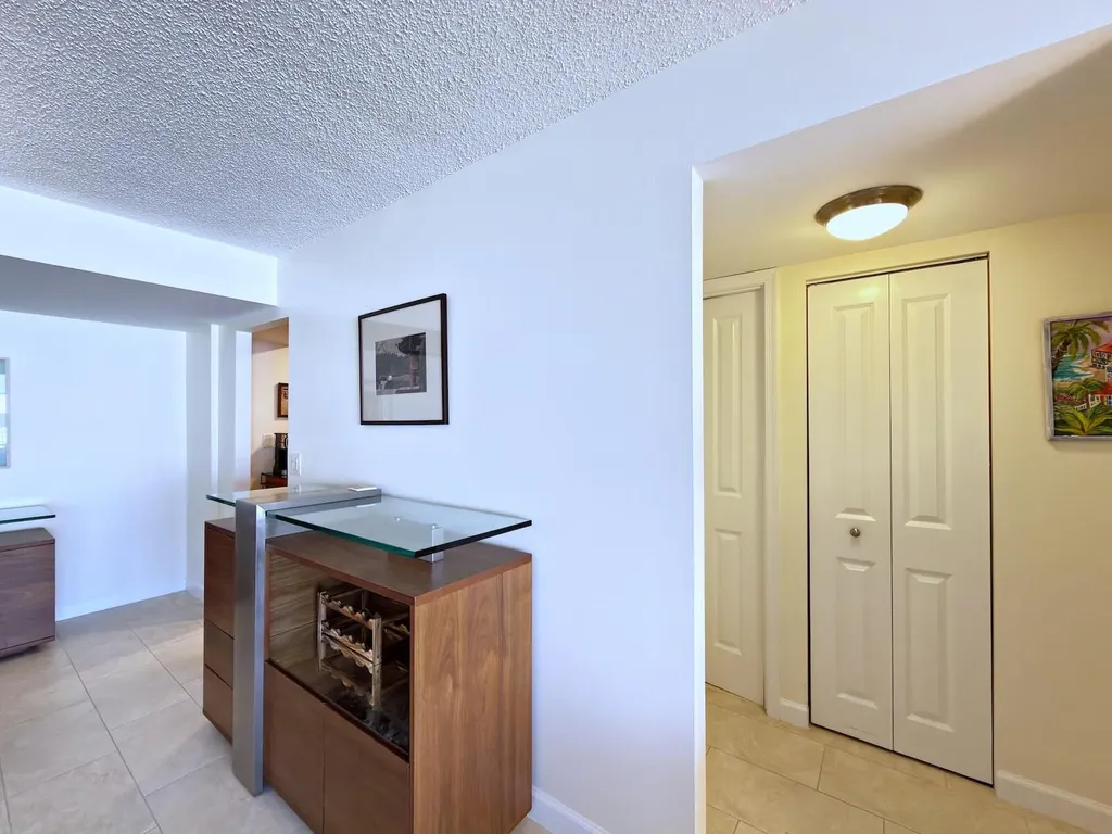 3546 S Ocean Boulevard South Palm Beach FL 33480