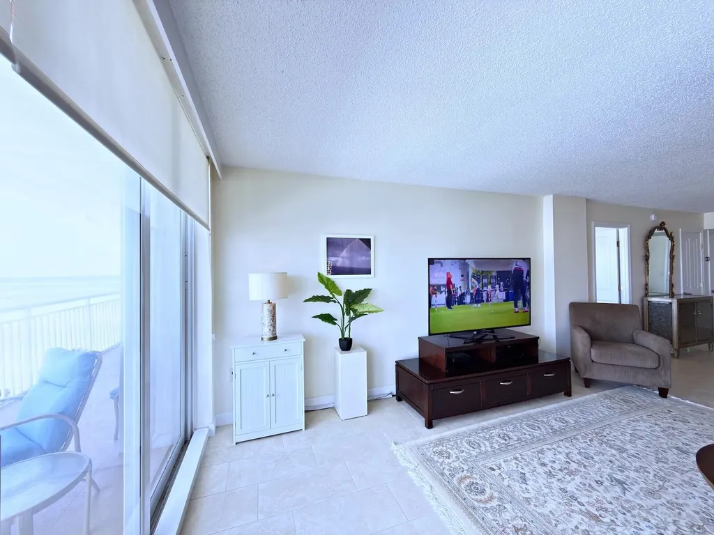 3546 S Ocean Boulevard South Palm Beach FL 33480