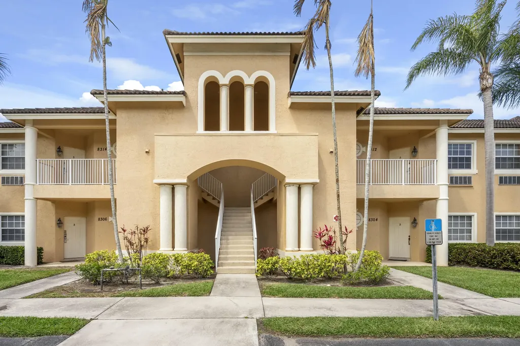 8312 Mulligan Circle Port St Lucie FL 34986