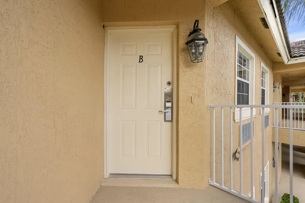 8312 Mulligan Circle Port St Lucie FL 34986
