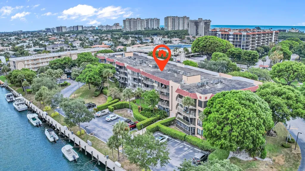799 Jeffery Street Boca Raton FL 33487