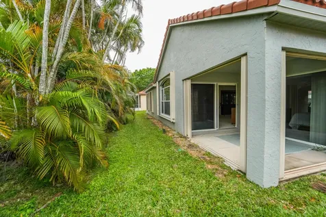 3120 Contego Lane Riviera Beach FL 33418