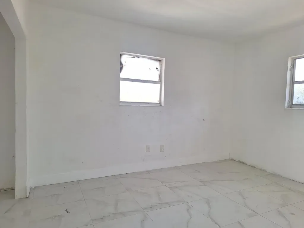 1942 Buchanan Street Hollywood FL 33020
