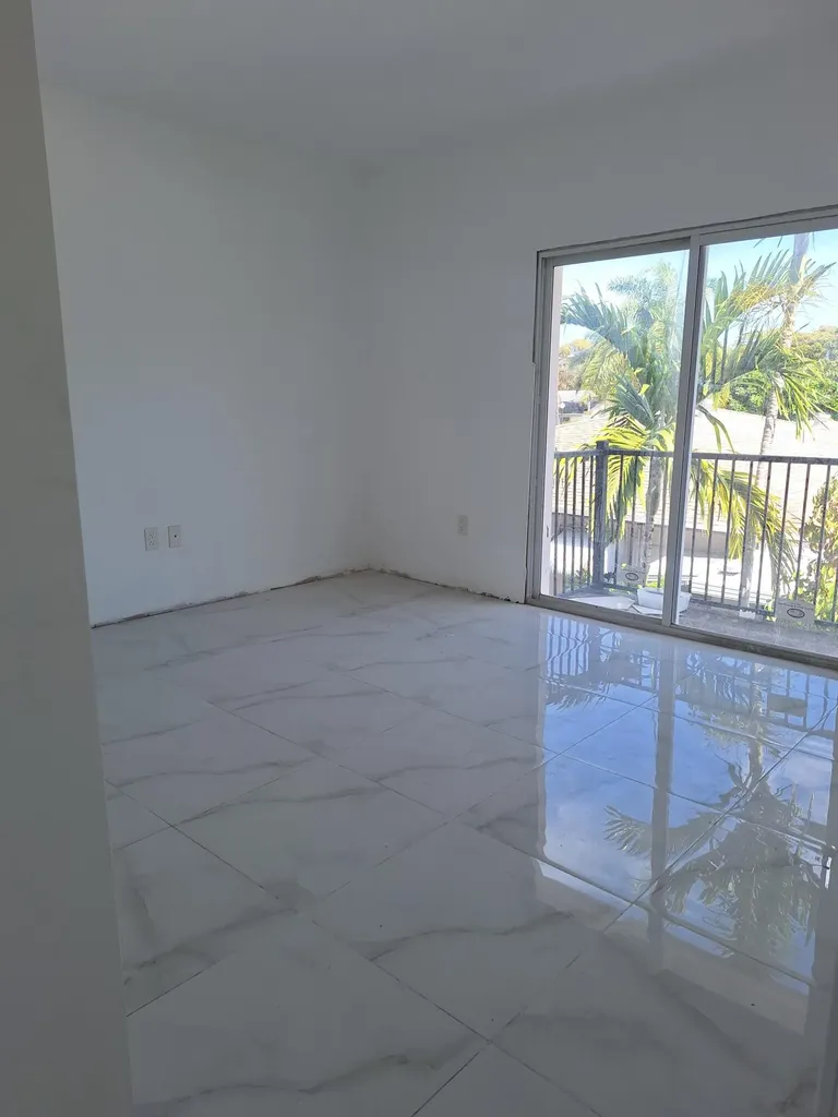 1942 Buchanan Street Hollywood FL 33020