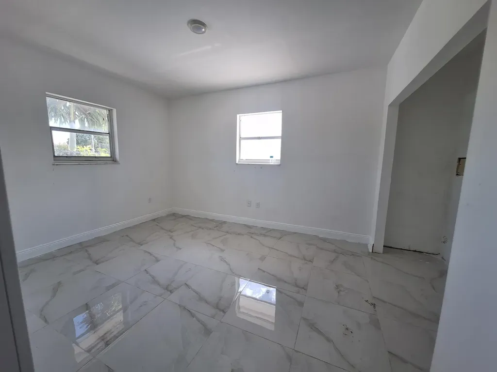 1942 Buchanan Street Hollywood FL 33020