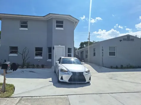 1942 Buchanan Street Hollywood FL 33020