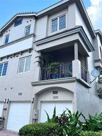 3932 Coral Heights Way Oakland Park FL 33308