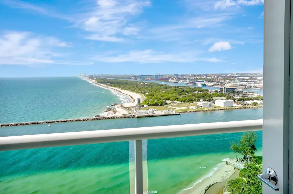 2100 S Ocean Lane Fort Lauderdale FL 33316