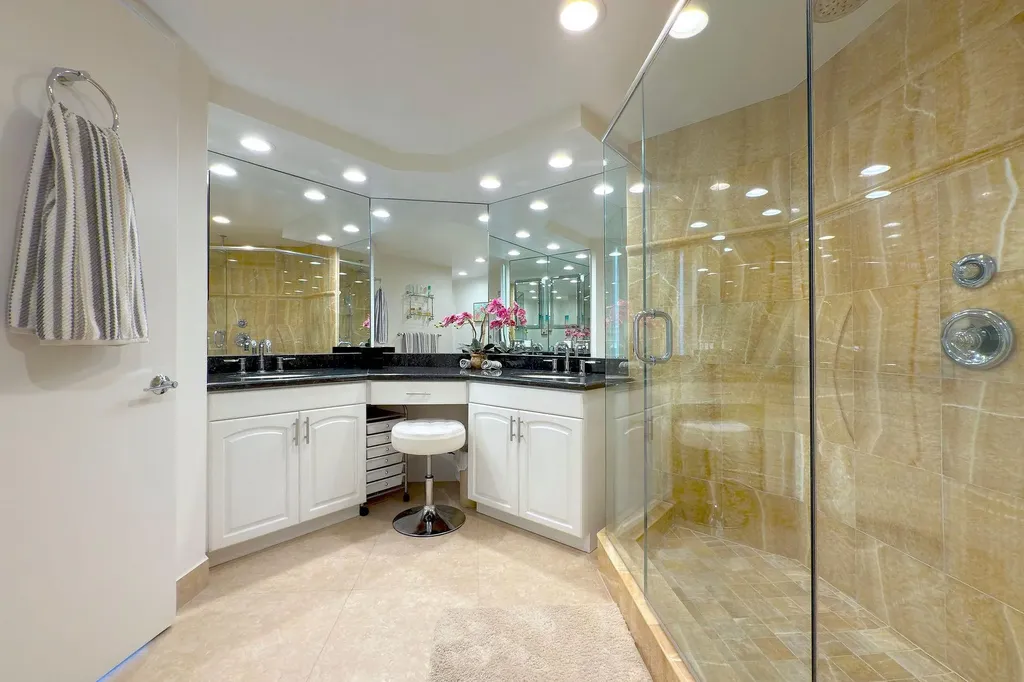 2100 S Ocean Lane Fort Lauderdale FL 33316