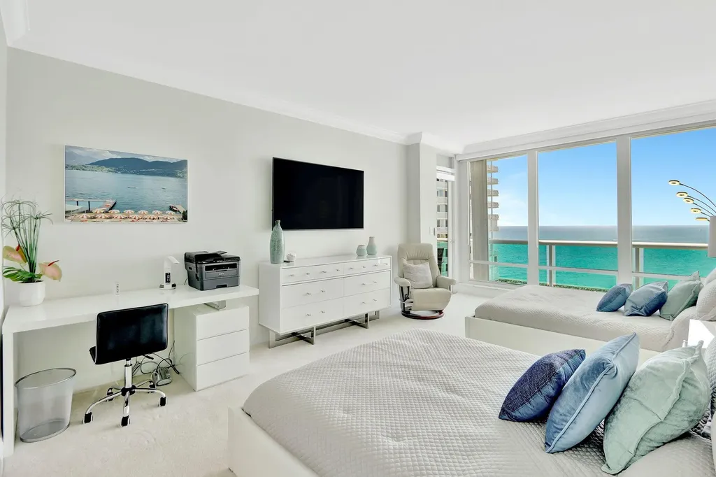 2100 S Ocean Lane Fort Lauderdale FL 33316
