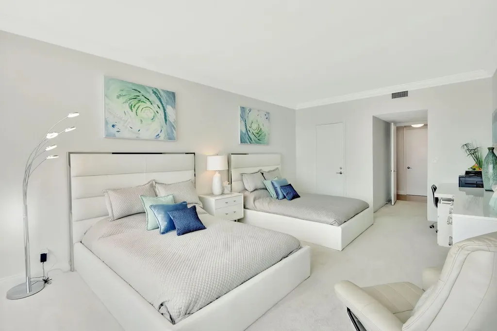 2100 S Ocean Lane Fort Lauderdale FL 33316