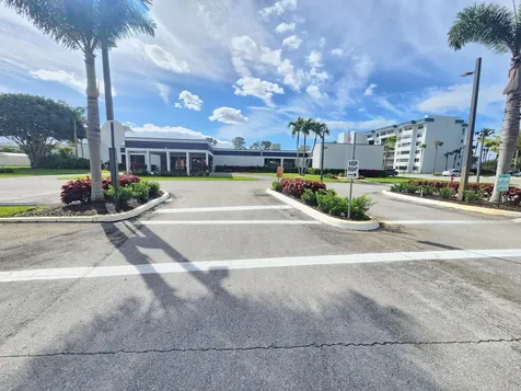 4575 Lucerne Lakes Boulevard W Greenacres FL 33467