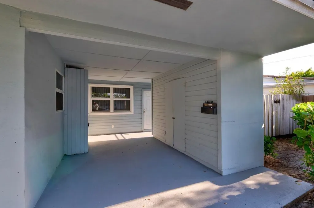 1510 NE 32nd Place Pompano Beach FL 33064