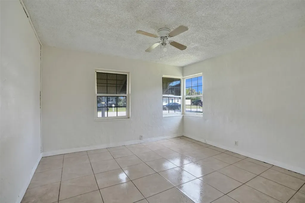 1560 NE 31st Court Pompano Beach FL 33064