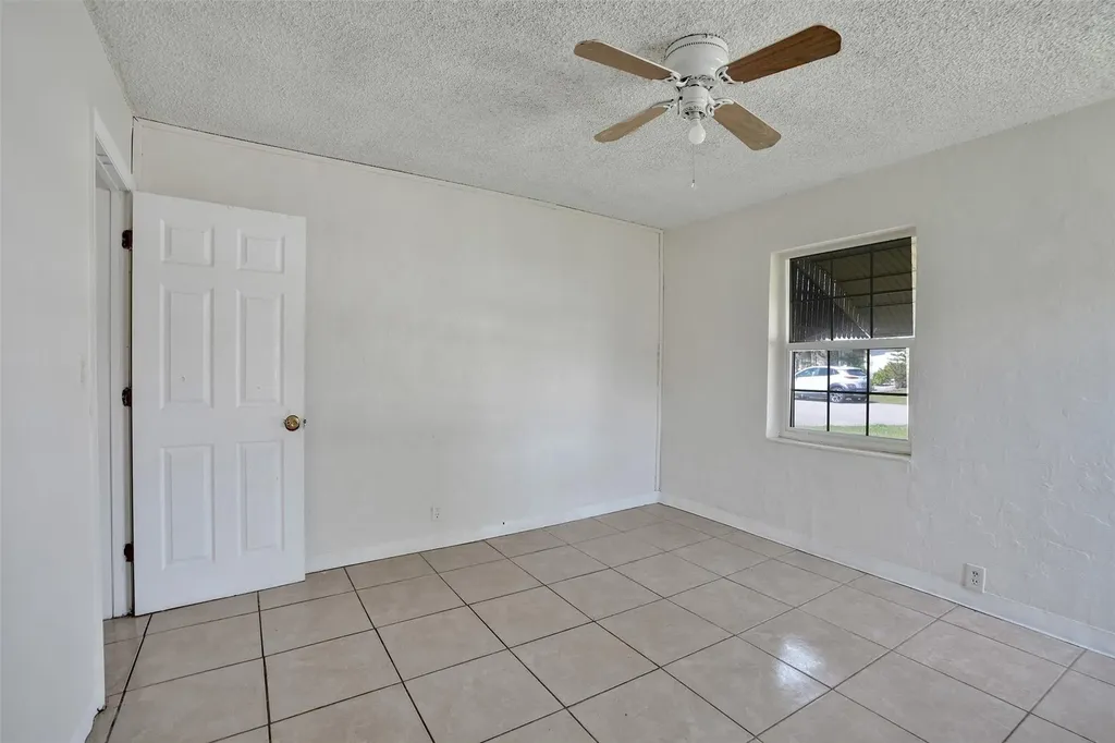 1560 NE 31st Court Pompano Beach FL 33064
