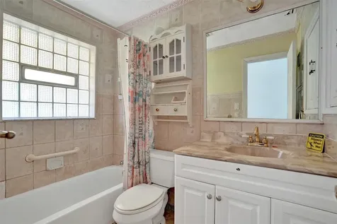 1560 NE 31st Court Pompano Beach FL 33064