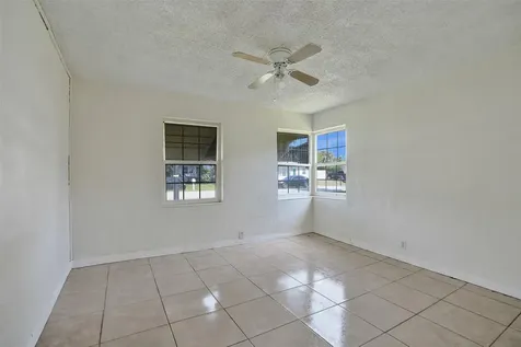 1560 NE 31st Court Pompano Beach FL 33064