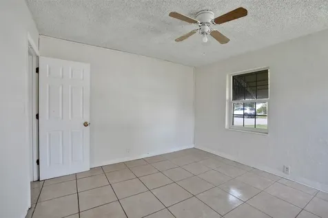 1560 NE 31st Court Pompano Beach FL 33064