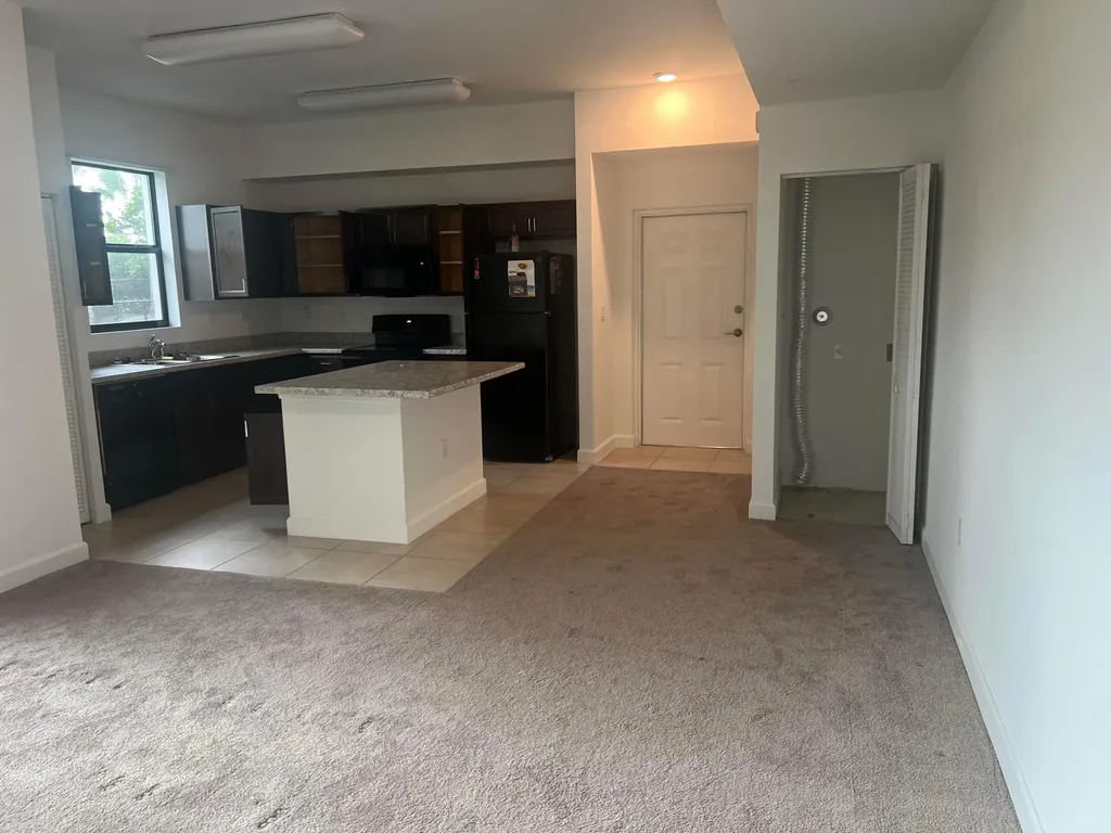 9052 Gulf Run Way Lake Worth FL 33467