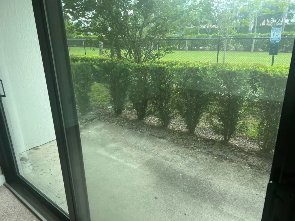 9052 Gulf Run Way Lake Worth FL 33467
