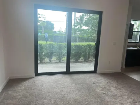 9052 Gulf Run Way Lake Worth FL 33467