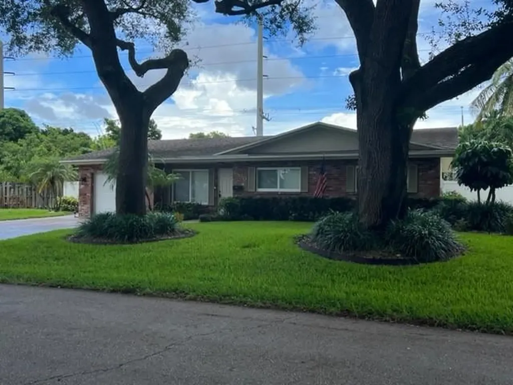 6890 NW 31st Way Fort Lauderdale FL 33309