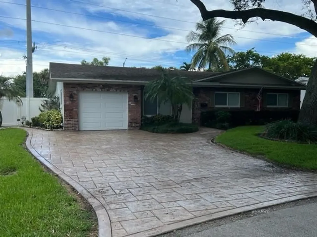 6890 NW 31st Way Fort Lauderdale FL 33309