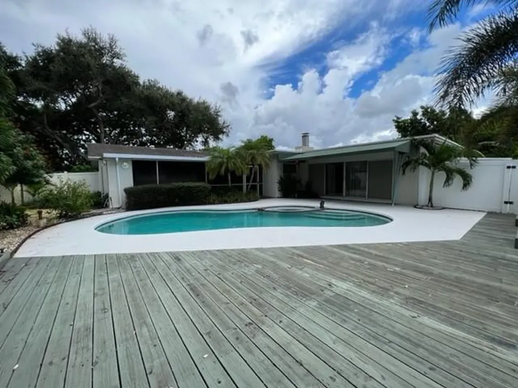 6890 NW 31st Way Fort Lauderdale FL 33309