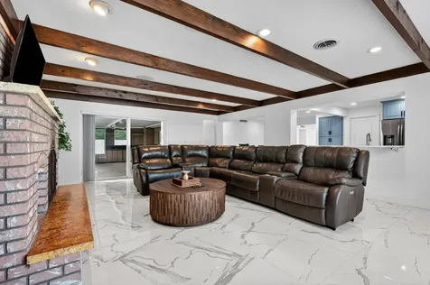 6890 NW 31st Way Fort Lauderdale FL 33309