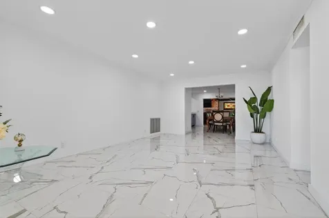 6890 NW 31st Way Fort Lauderdale FL 33309