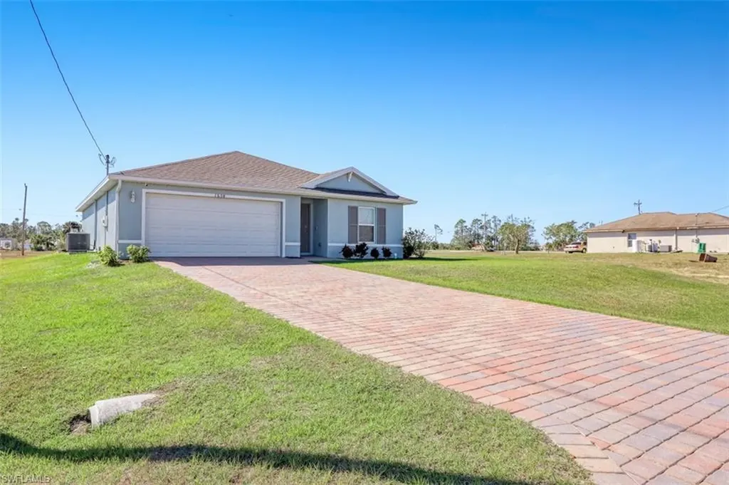 1634 NE 34th Street Cape Coral FL 33909